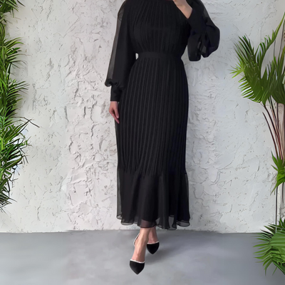 Cami - Elegancka Francuska Suknia Wieczorowa z Akcentami Siateczkowymi