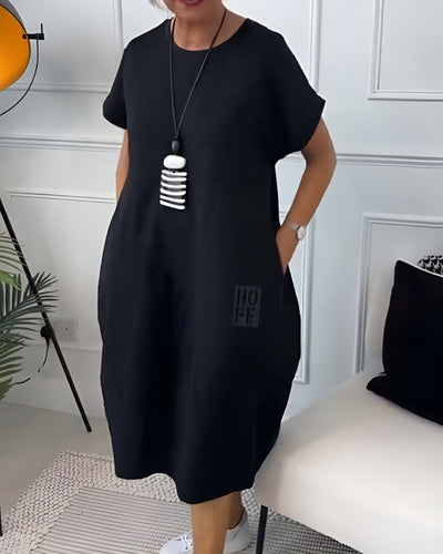 Cleo - Stylowa Sukienka z Krótkim Rękawem