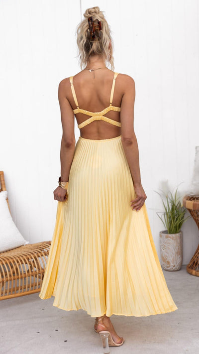 Nayeli - Elegancka Maxi Sukienka z Plisowanym Dekoltem w Serek
