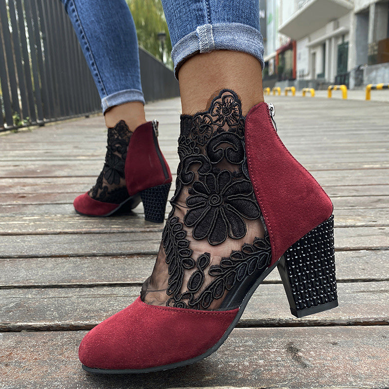 Berenika | Eleganckie koronkowe buty do kostki z blokowym obcasem