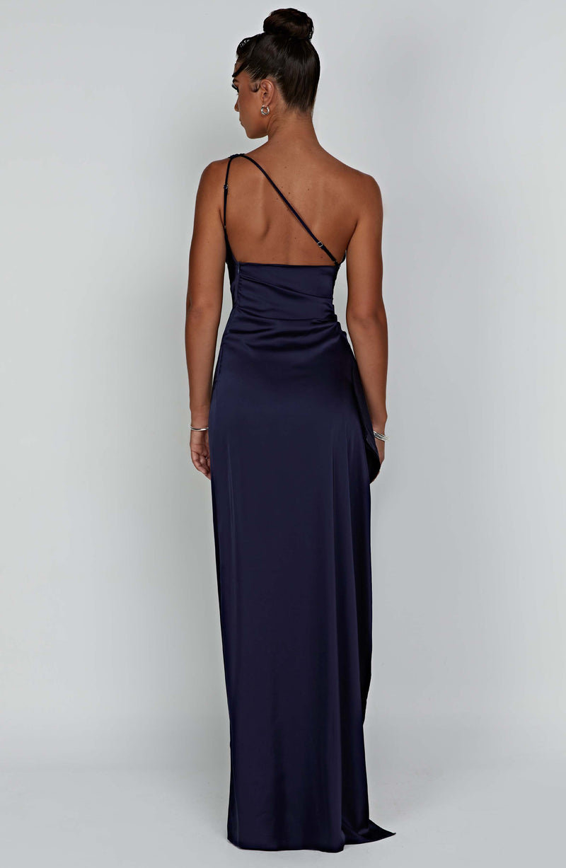 Saoirse - Sukienka Bodycon z Satyny na Jedno Ramię