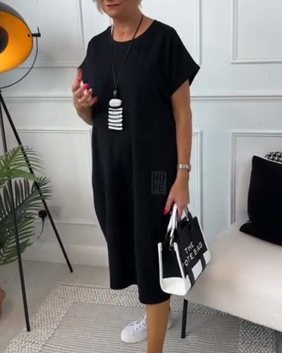 Cleo - Stylowa Sukienka z Krótkim Rękawem