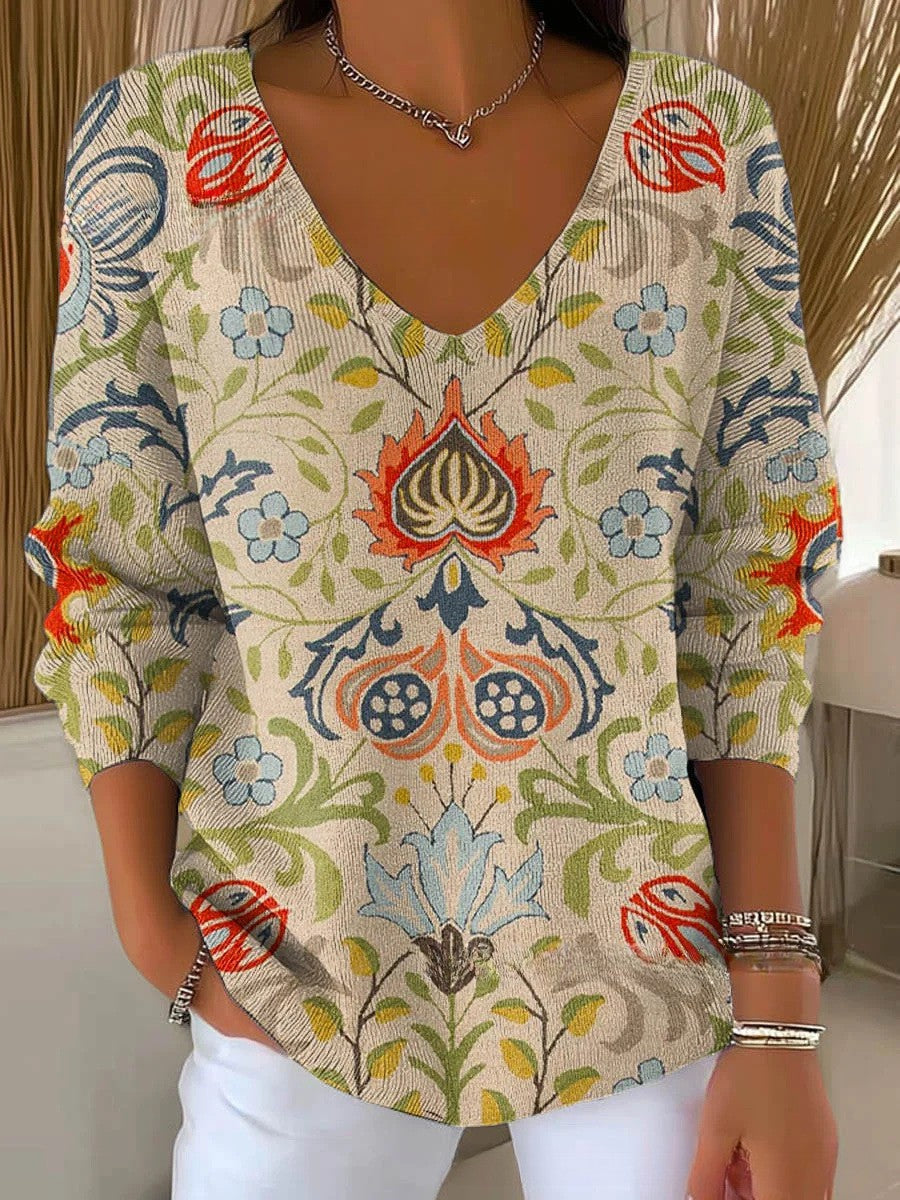Beatrice – Kolorowy sweter z dekoltem w serek